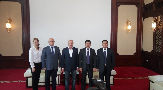 滨海边疆区媒体代表团与中国同行建立联系