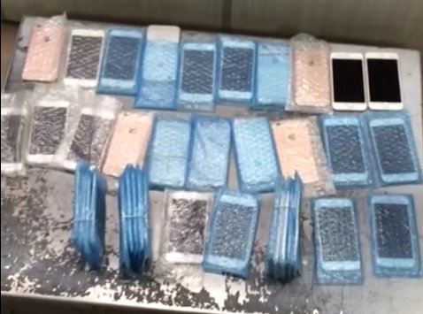 38 个IPhone 品牌的手机从中国走私到滨海边疆区被查