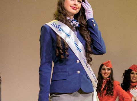 2016全俄最美空姐选美大赛！最美空姐是她