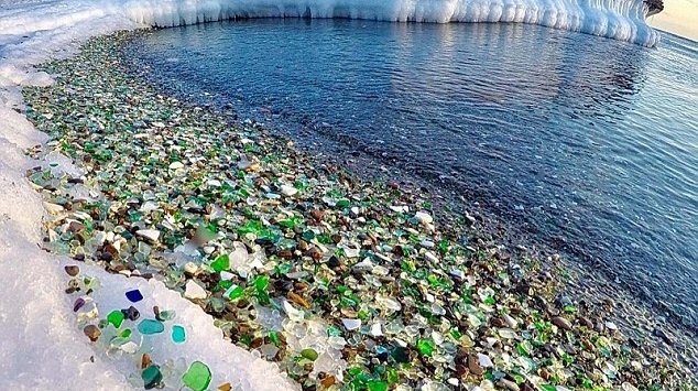 符拉迪沃斯托克的“玻璃沙滩”，惊艳了整个世界！