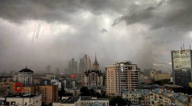 莫斯科“飓风”来袭 已导致11人死亡