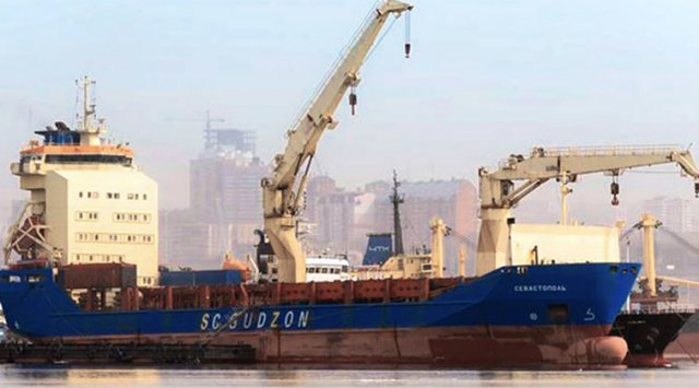 俄罗斯“塞瓦斯托波尔”号船只在釜山被禁止离港