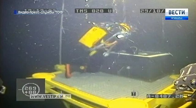 俄罗斯军事潜水员访问创纪录海下深度