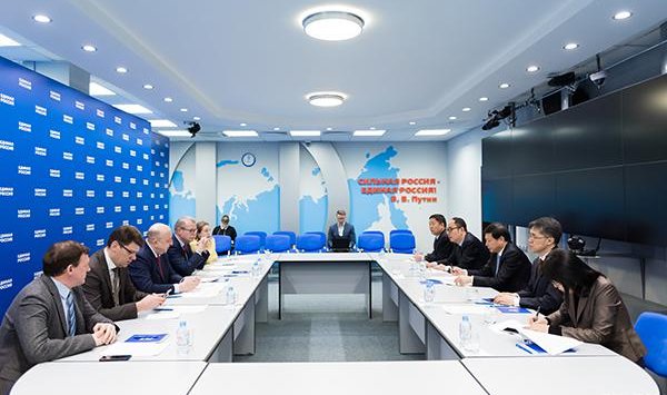 在符拉迪沃斯托克将出现俄罗斯和中国的国际中心