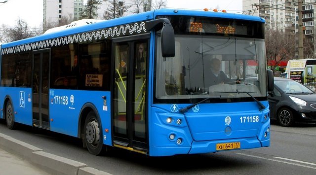 符拉迪沃斯托克市政府购买了95辆新的客车